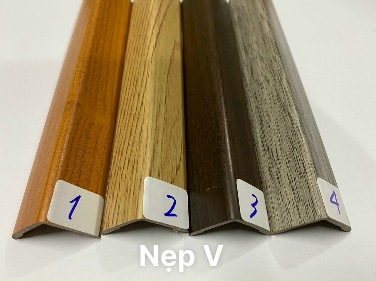 Nẹp V