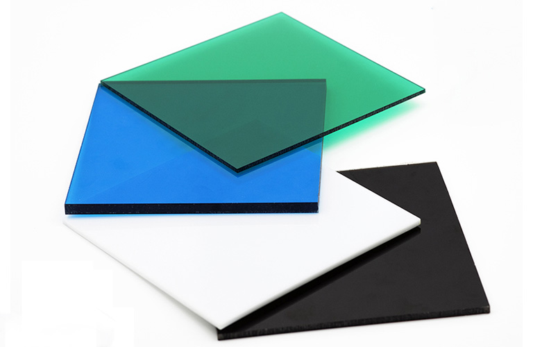 Các yếu tố ảnh hưởng giá tấm poly đặc